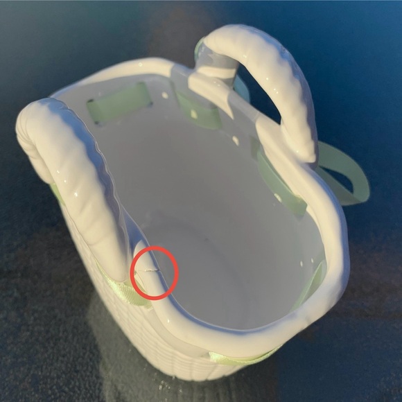 Small White Ceramic Market Basket Figurine with Pastel Green Ribbon - Picture 7 of 7